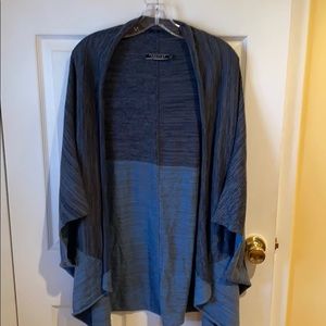 Beautiful Shawl/open cardigan